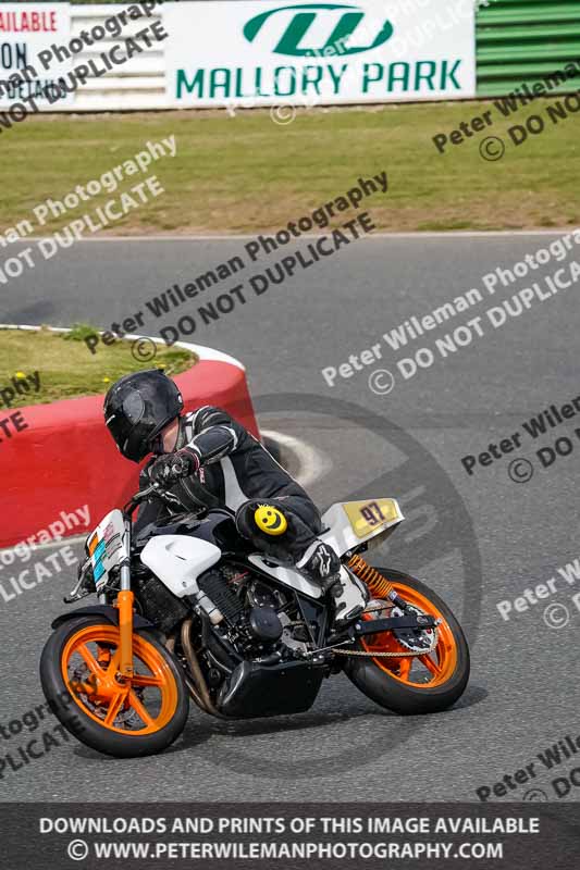 enduro digital images;event digital images;eventdigitalimages;mallory park;mallory park photographs;mallory park trackday;mallory park trackday photographs;no limits trackdays;peter wileman photography;racing digital images;trackday digital images;trackday photos